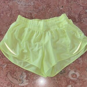 Lululemon hotty hot LR 2.5” Faded Zap